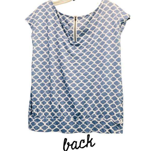 LOFT Tile Print Top in Blue - Picture 4 of 6